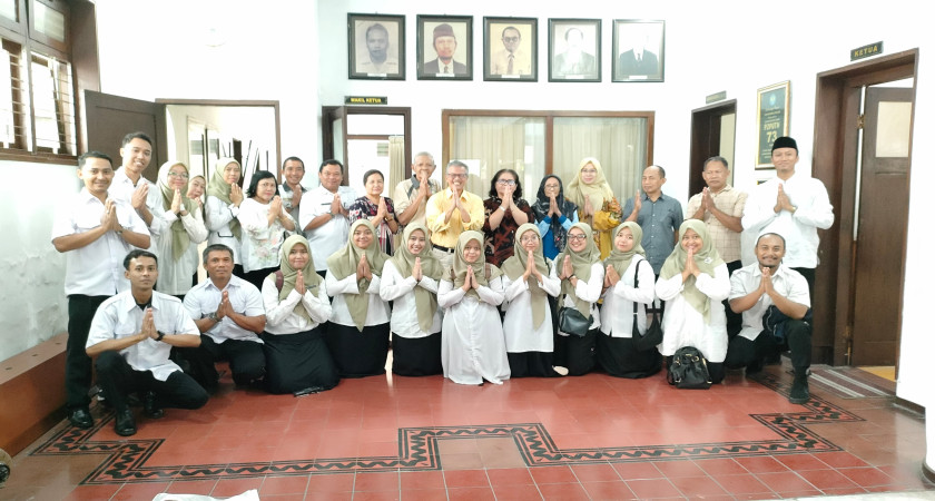 Hari Pertama, Guru dan Peserta didik Halal Bi Halal