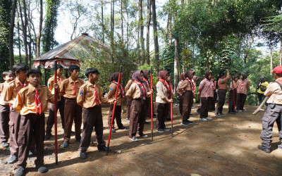 Potret Giat Pramuka: Penempuhan Tanda Kecakapan Khusus (TKK) Pendakian Gunung Katu